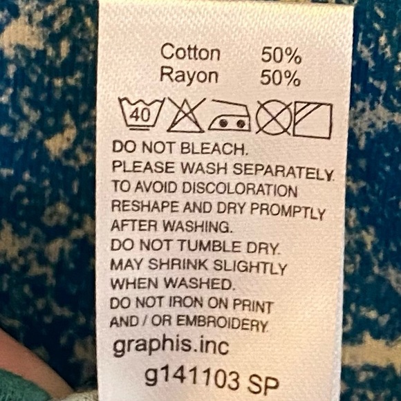 SOLD - Graniph Lady F Womens Floral T-Shirt (NEW WITH TAGS) Size: Med/Large - Picture 5 of 9